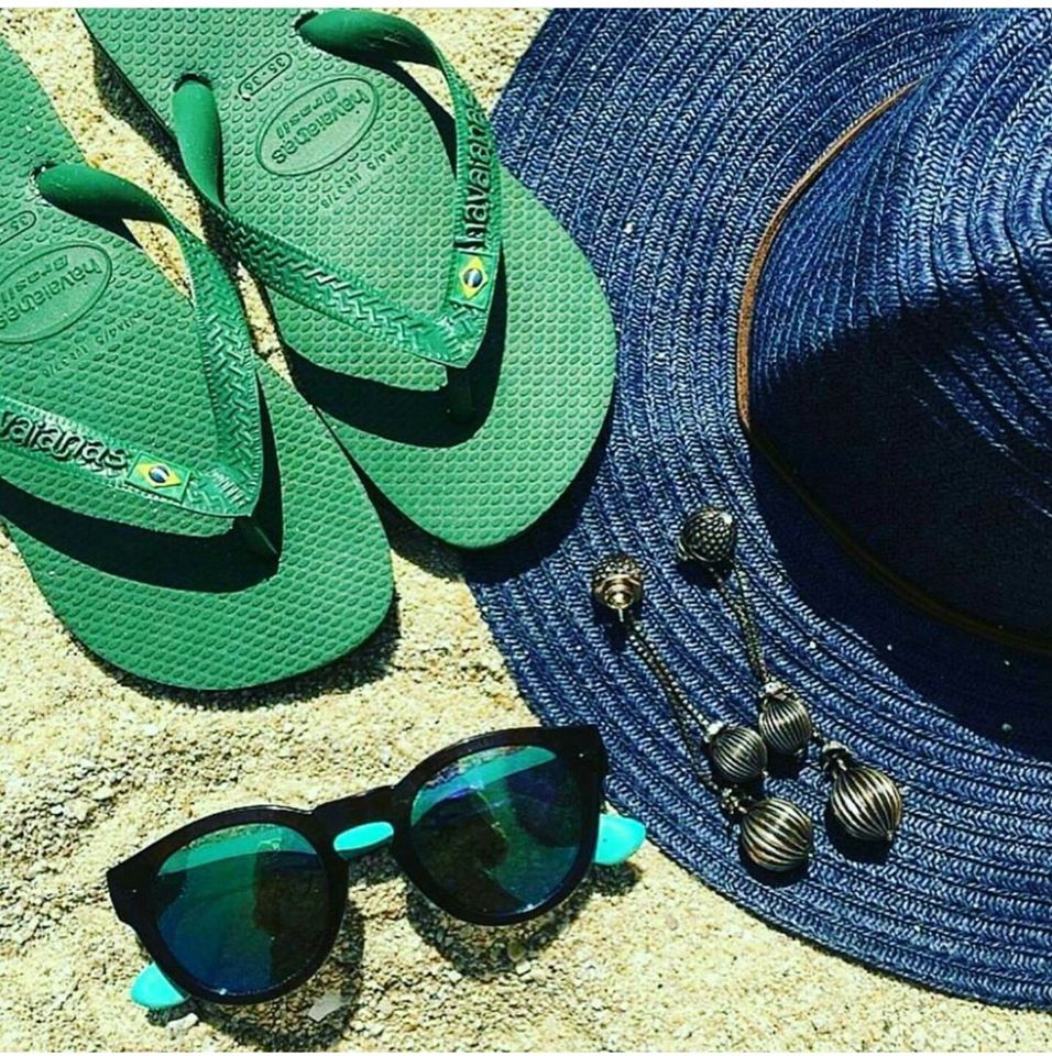 2021-03-30-Ottica-Pizzini-Havaianas-Occhiali-da-Sole-Blu-neri