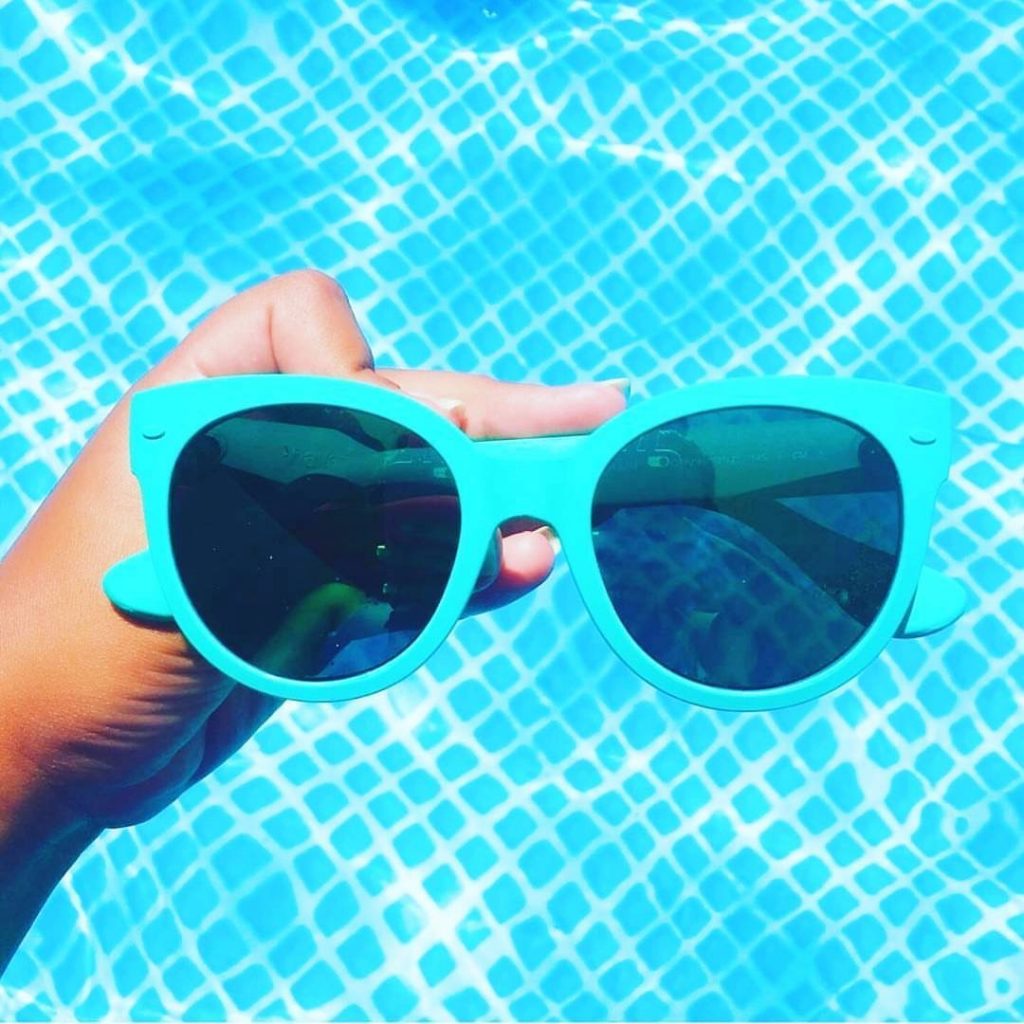 2021-03-30-Ottica-Pizzini-Havaianas-Occhiali-da-Sole-Verde-Acqua